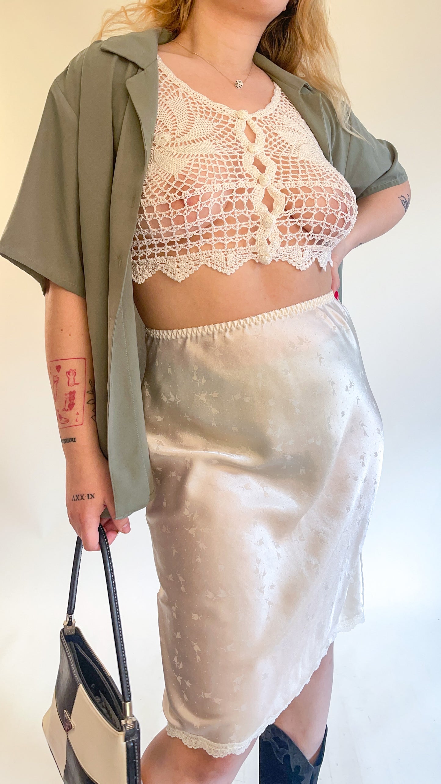 80s Pearl Satin Half Slip Midi Skirt (S-M)