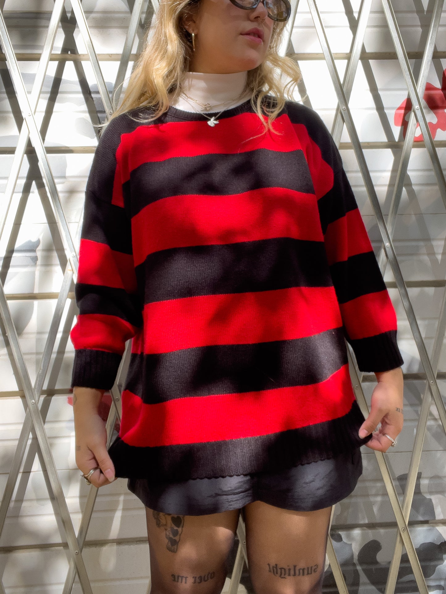 80s Black & Red Striped Knit Sweater (XL)