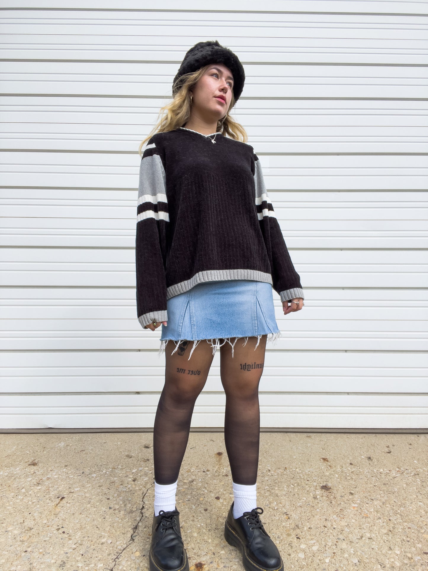 90s Black & Gray Striped Chenille Sweater (XL)