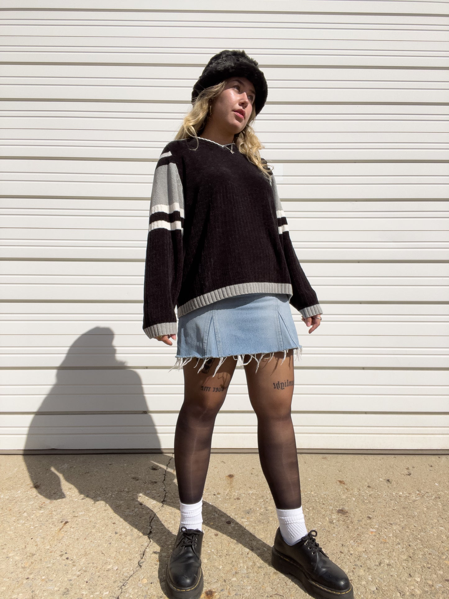 90s Black & Gray Striped Chenille Sweater (XL)