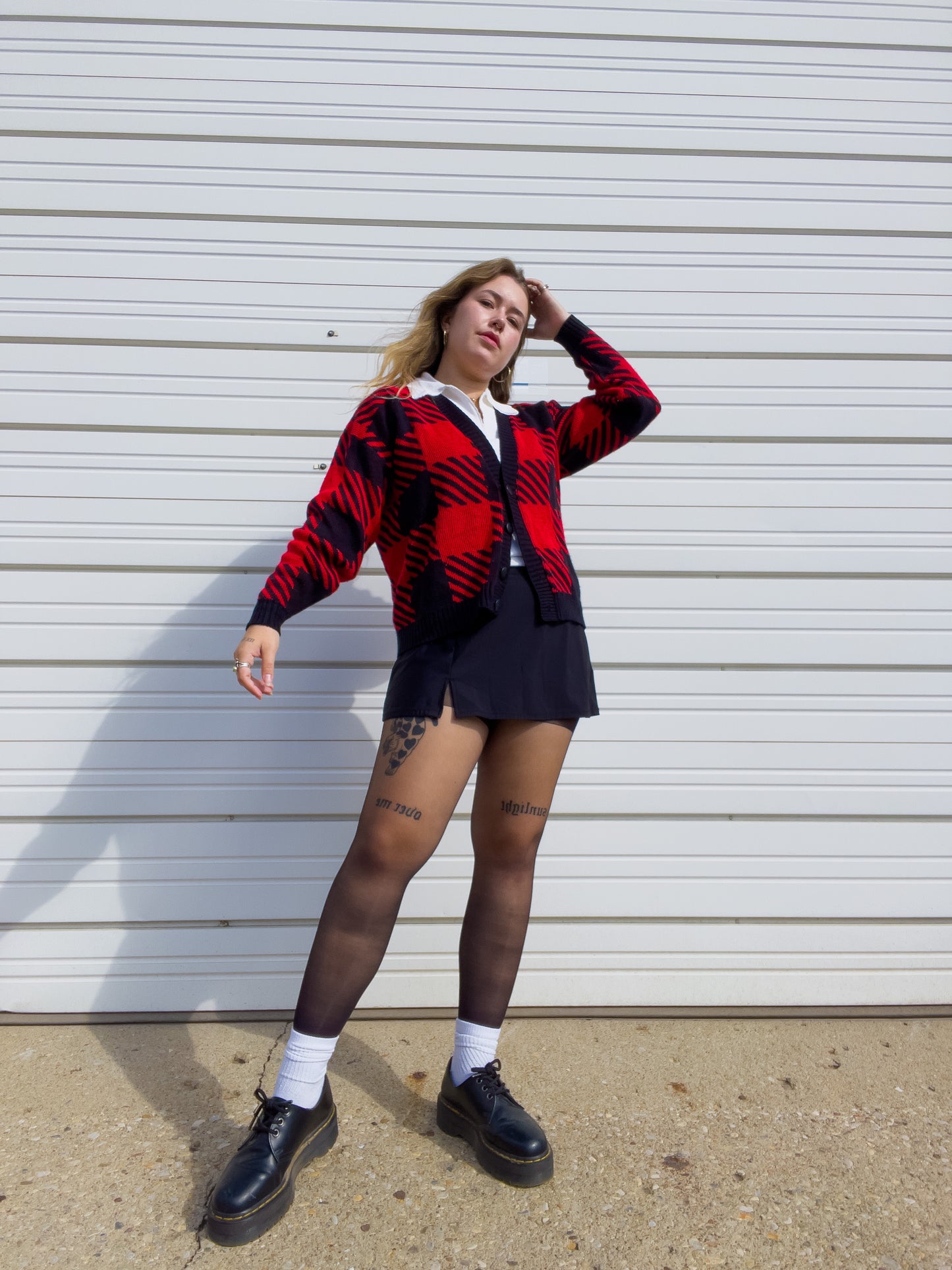 90s Red & Black Houndstooth Knit Cardigan (L)