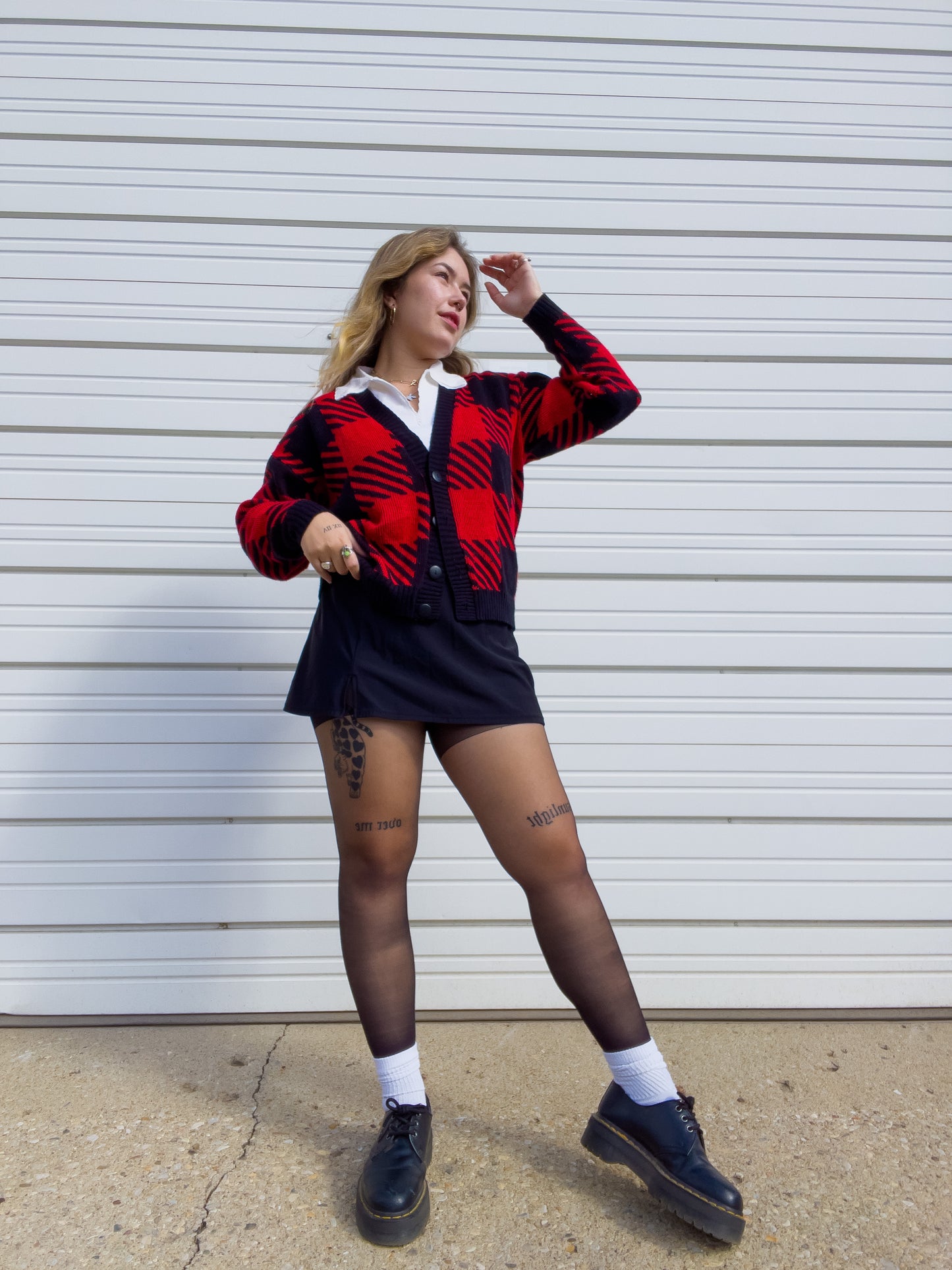 90s Red & Black Houndstooth Knit Cardigan (L)