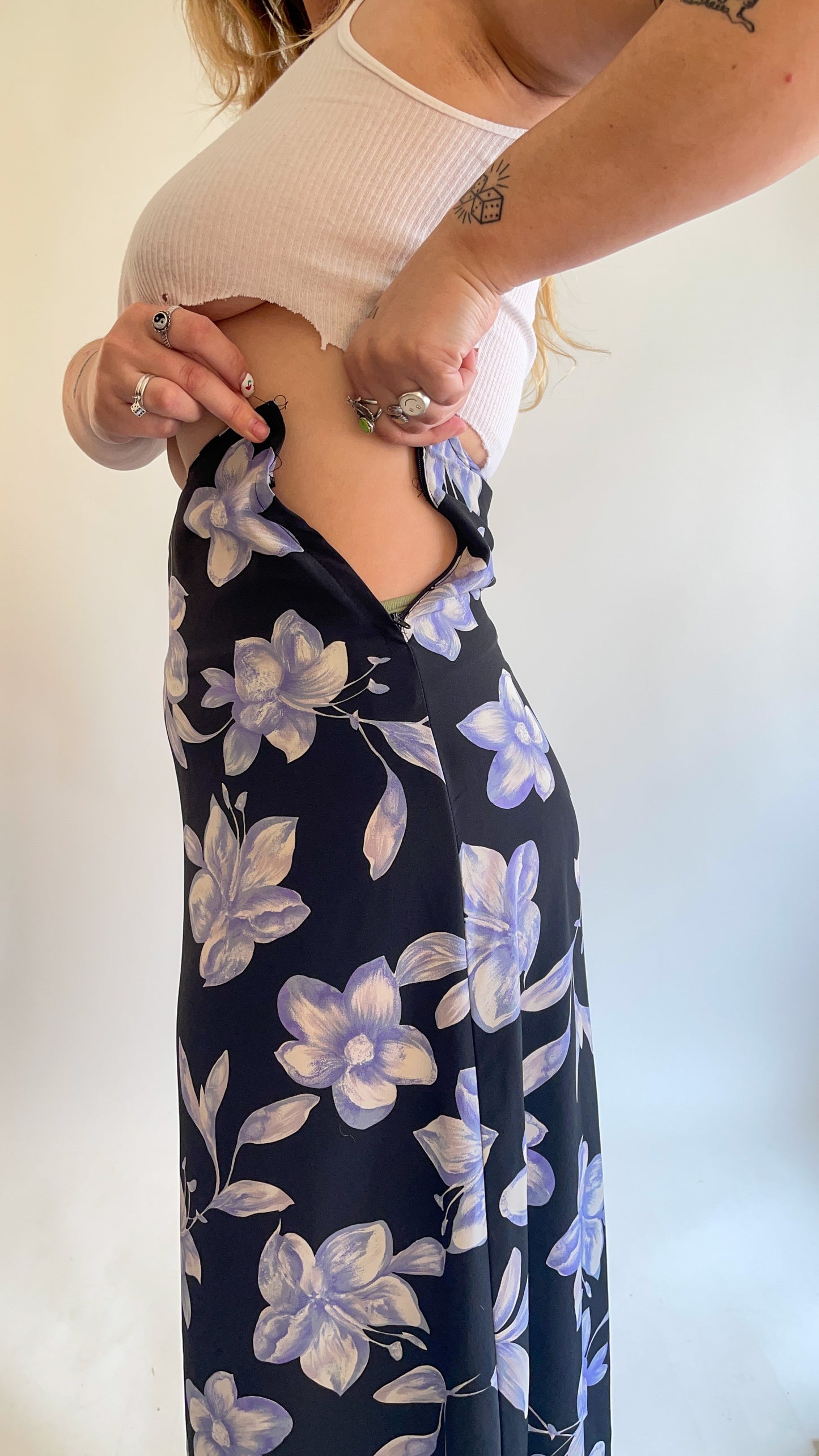 90s Black & Blue Floral Maxi Skirt (W26")