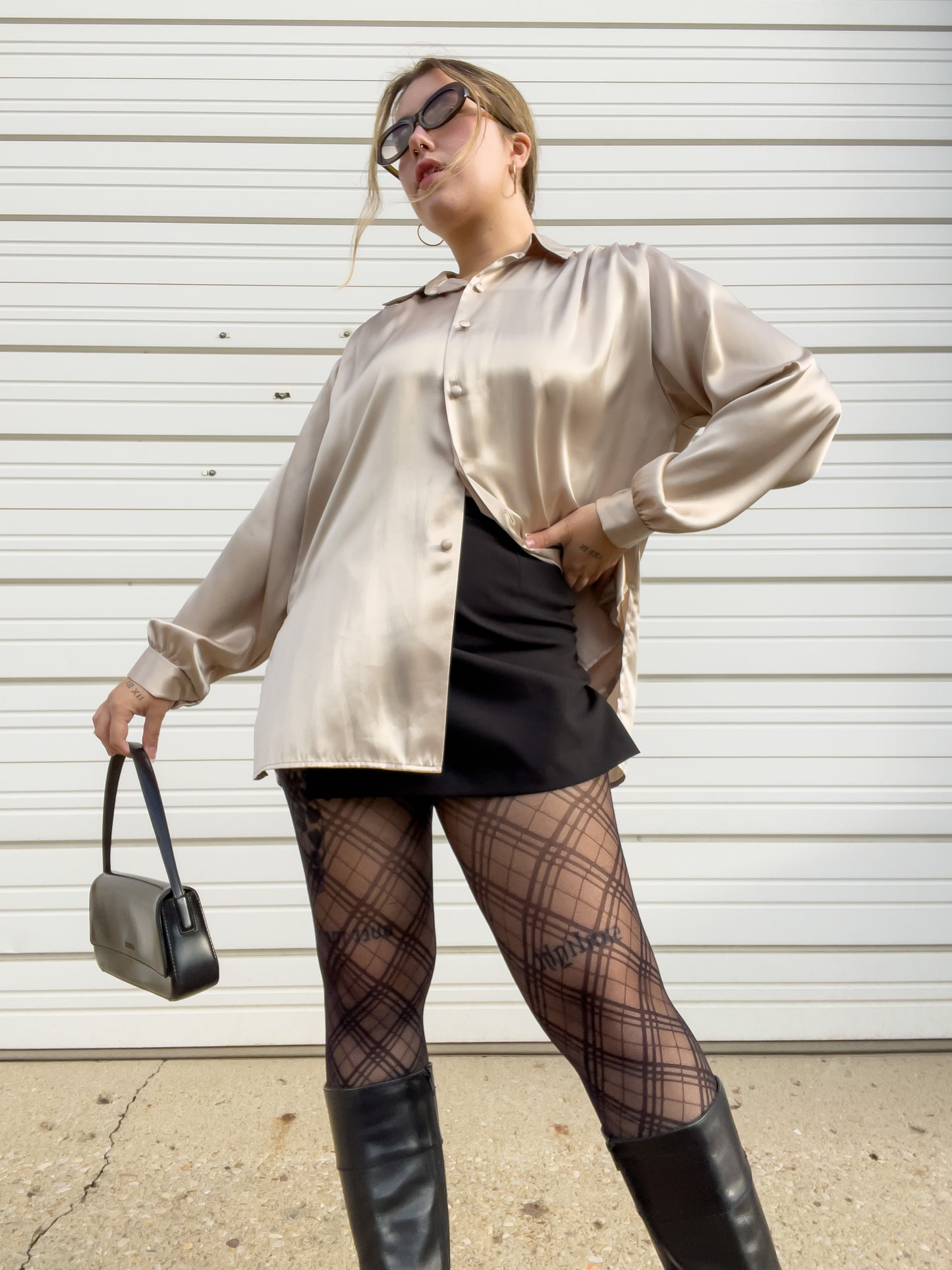 90s Champagne Silky Button Up (L/XL)