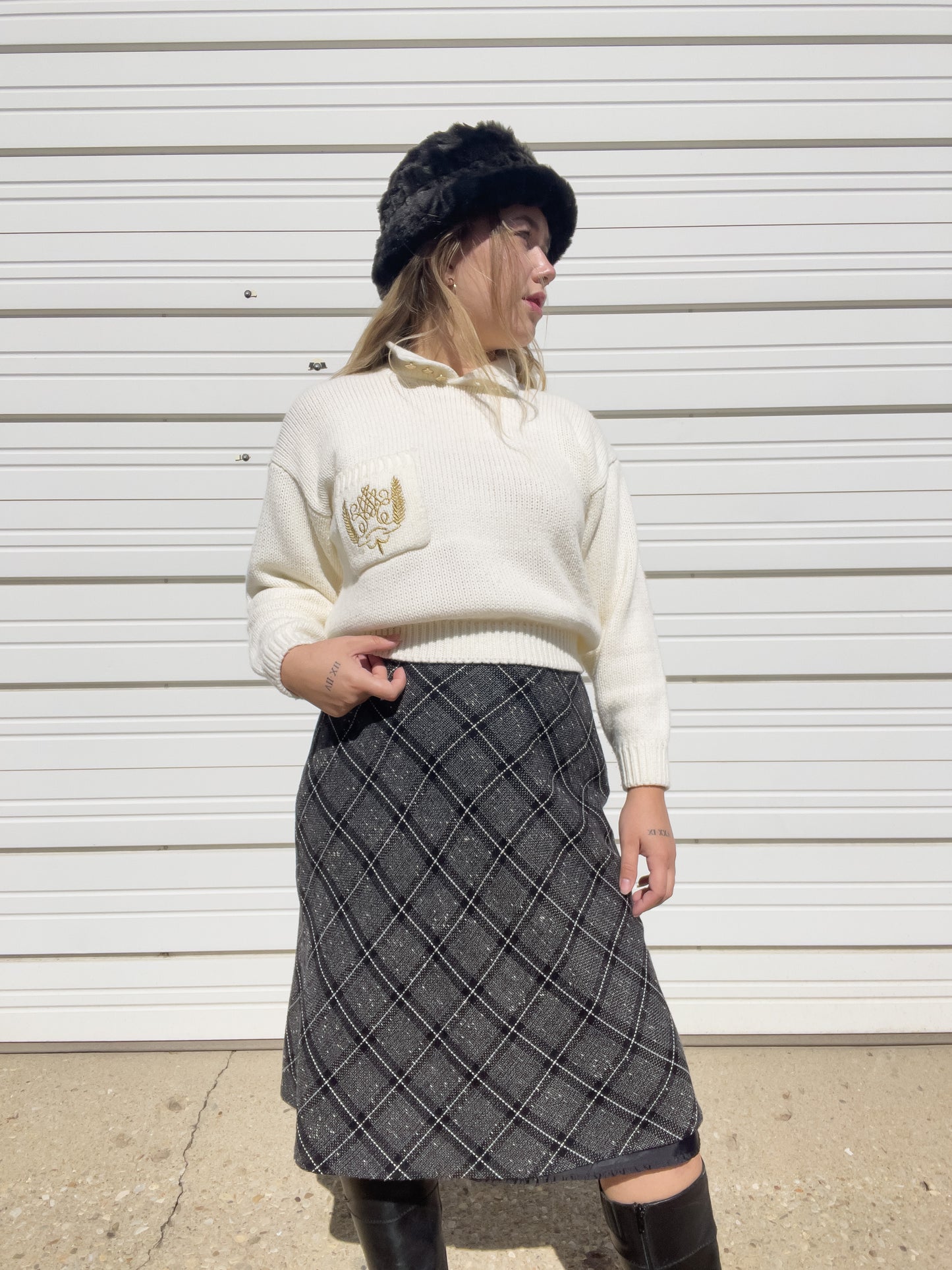 90s Black & White Plaid Midi Skirt (M/L)
