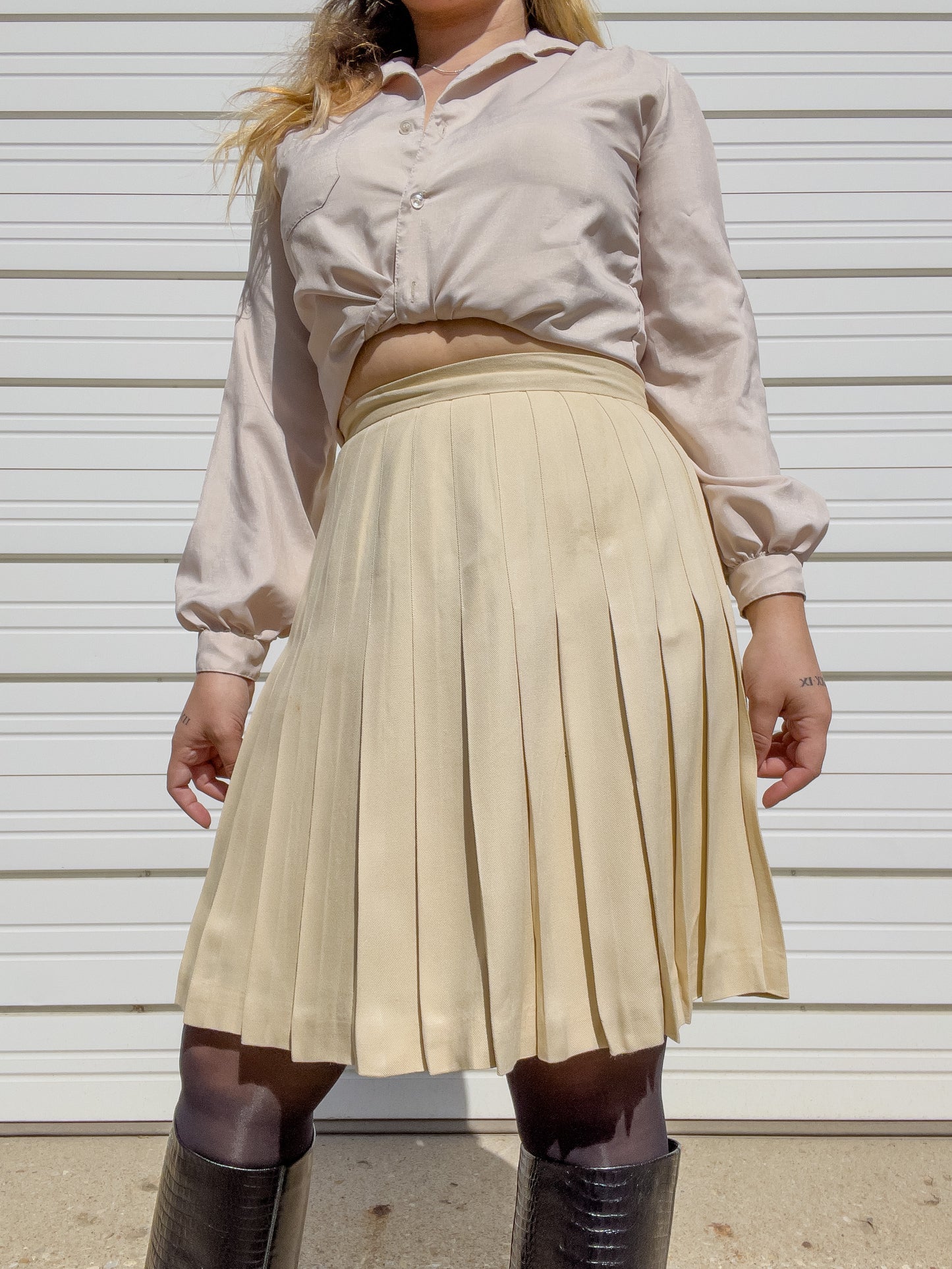 90s Cream Silk Pleated Tennis Skirt (W31")