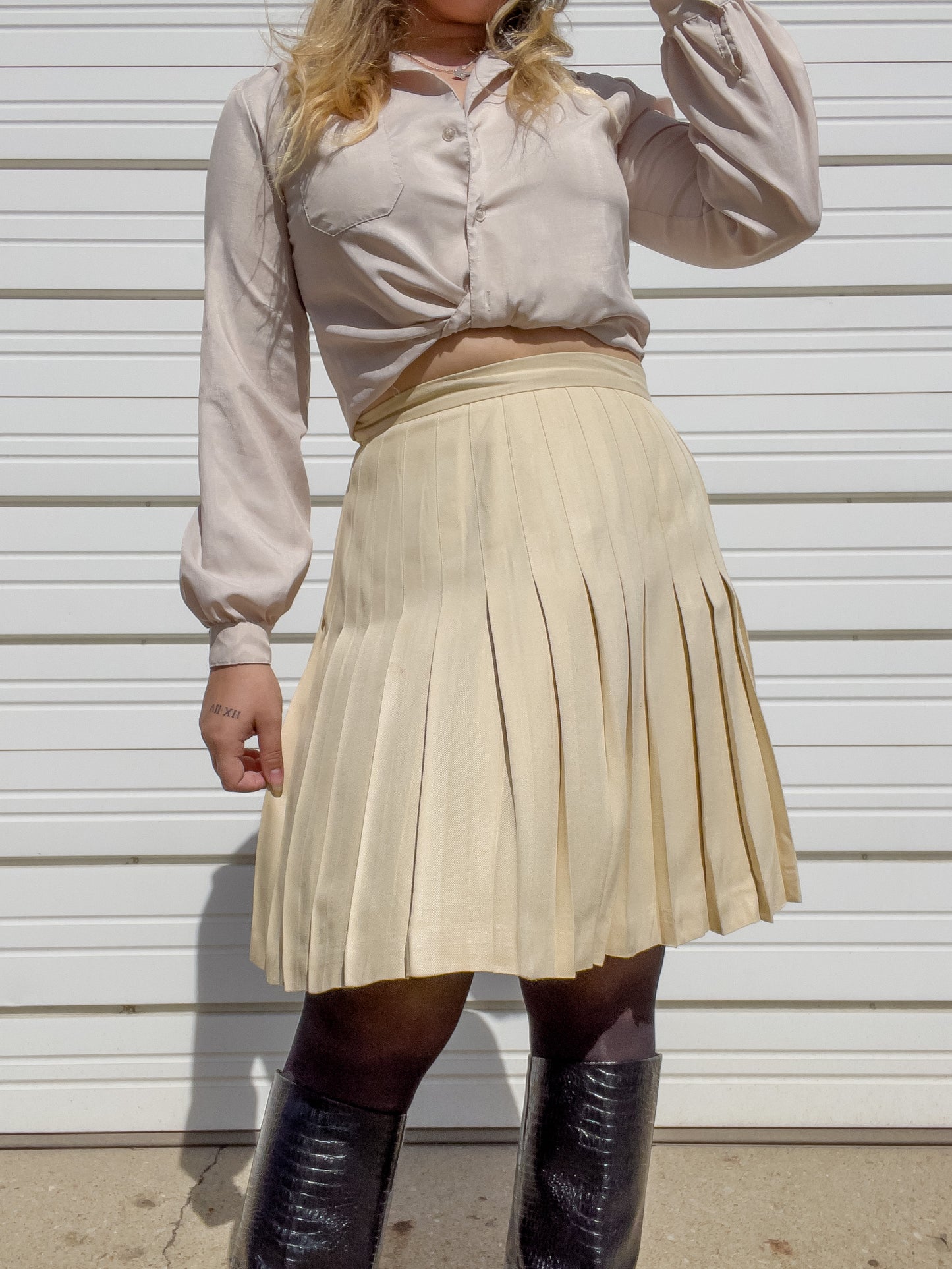 90s Cream Silk Pleated Tennis Skirt (W31")