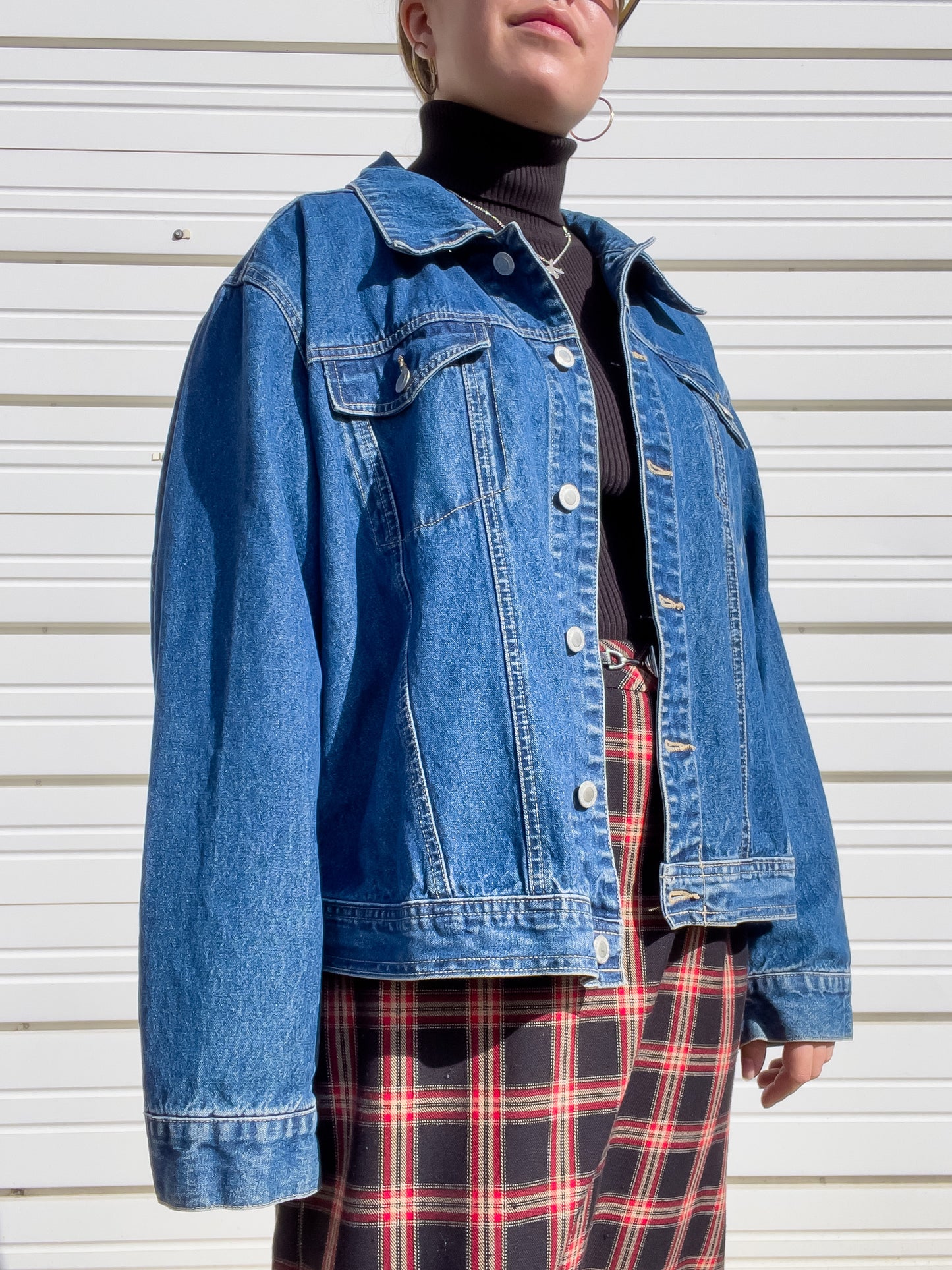 90s Dark Wash Classic Denim Jacket (XL)