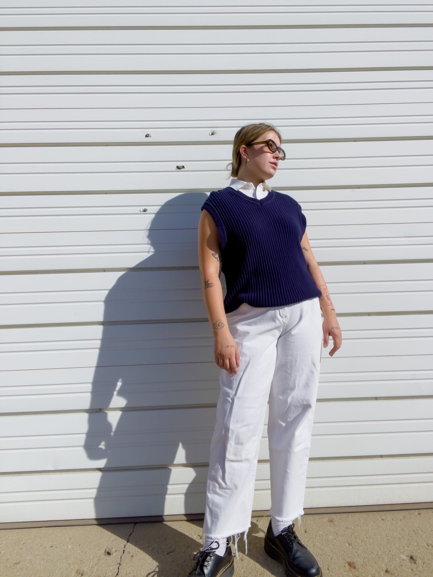 90s Navy Blue Knit Sweater Vest (L/XL)