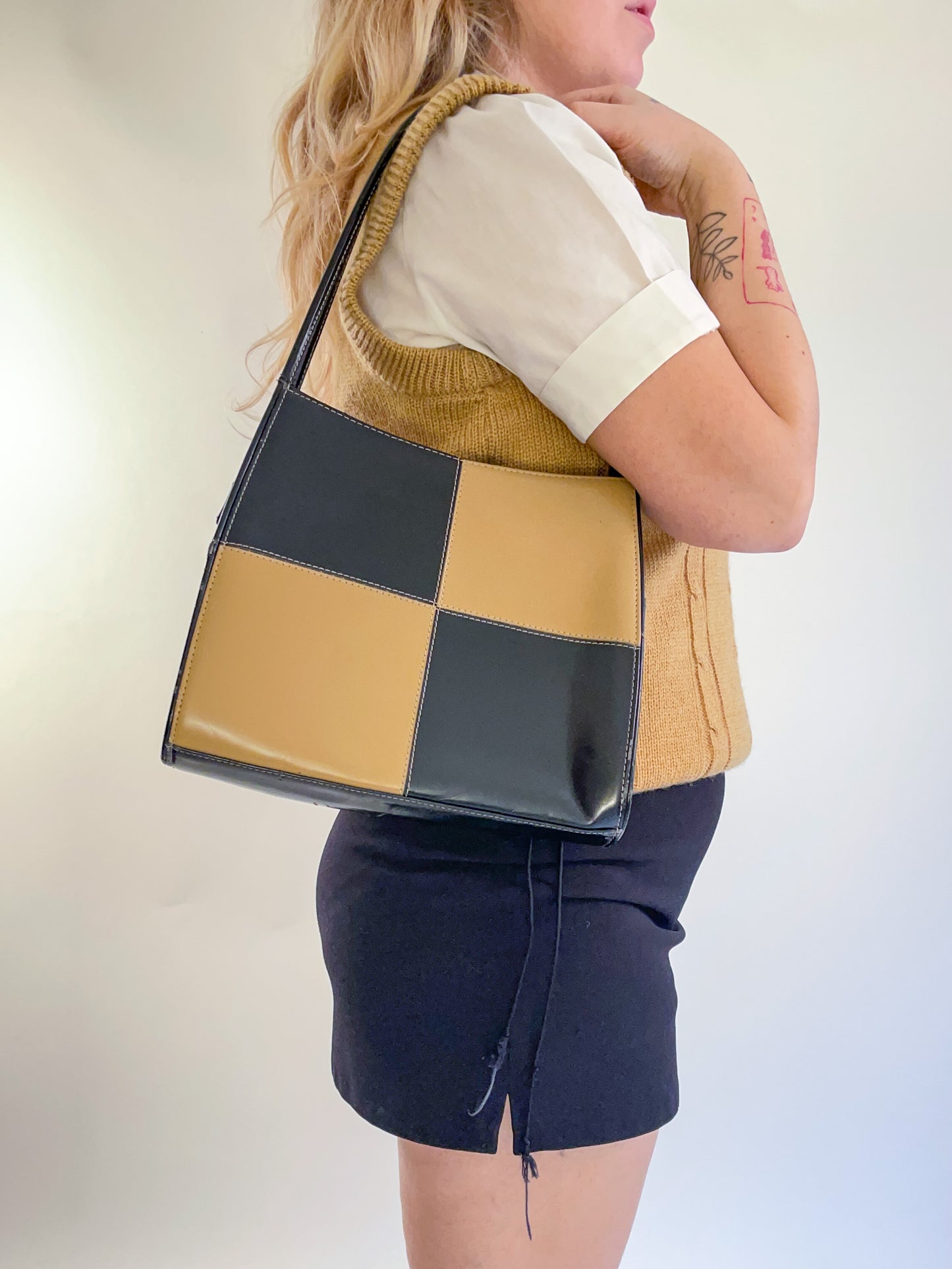 90s Tan & Black Checkered Shoulder Bag