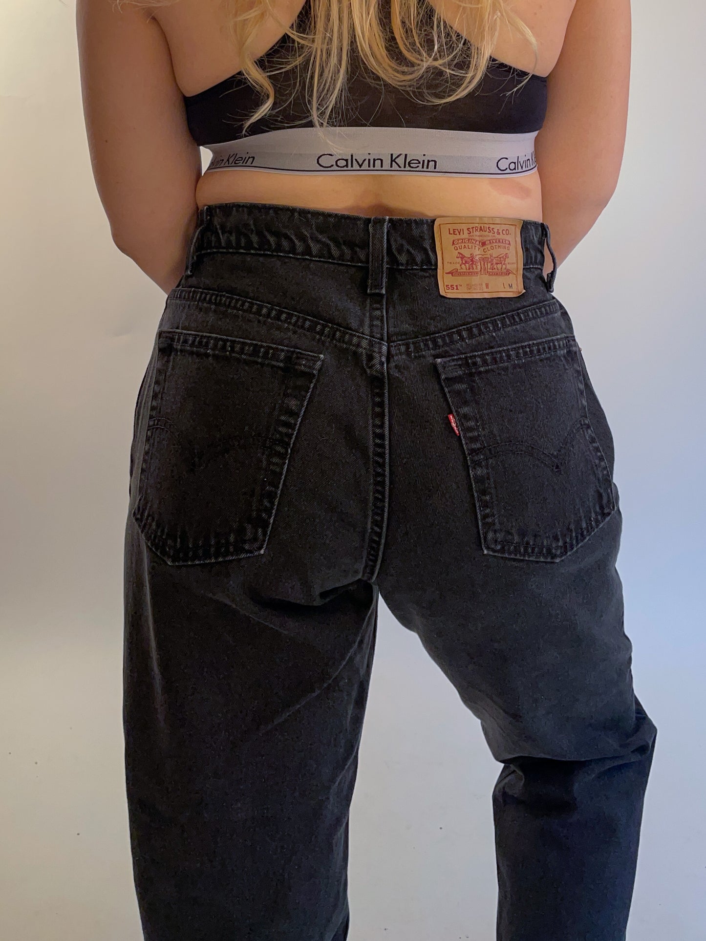 90s Black Levi's 551 Jeans (W32”)