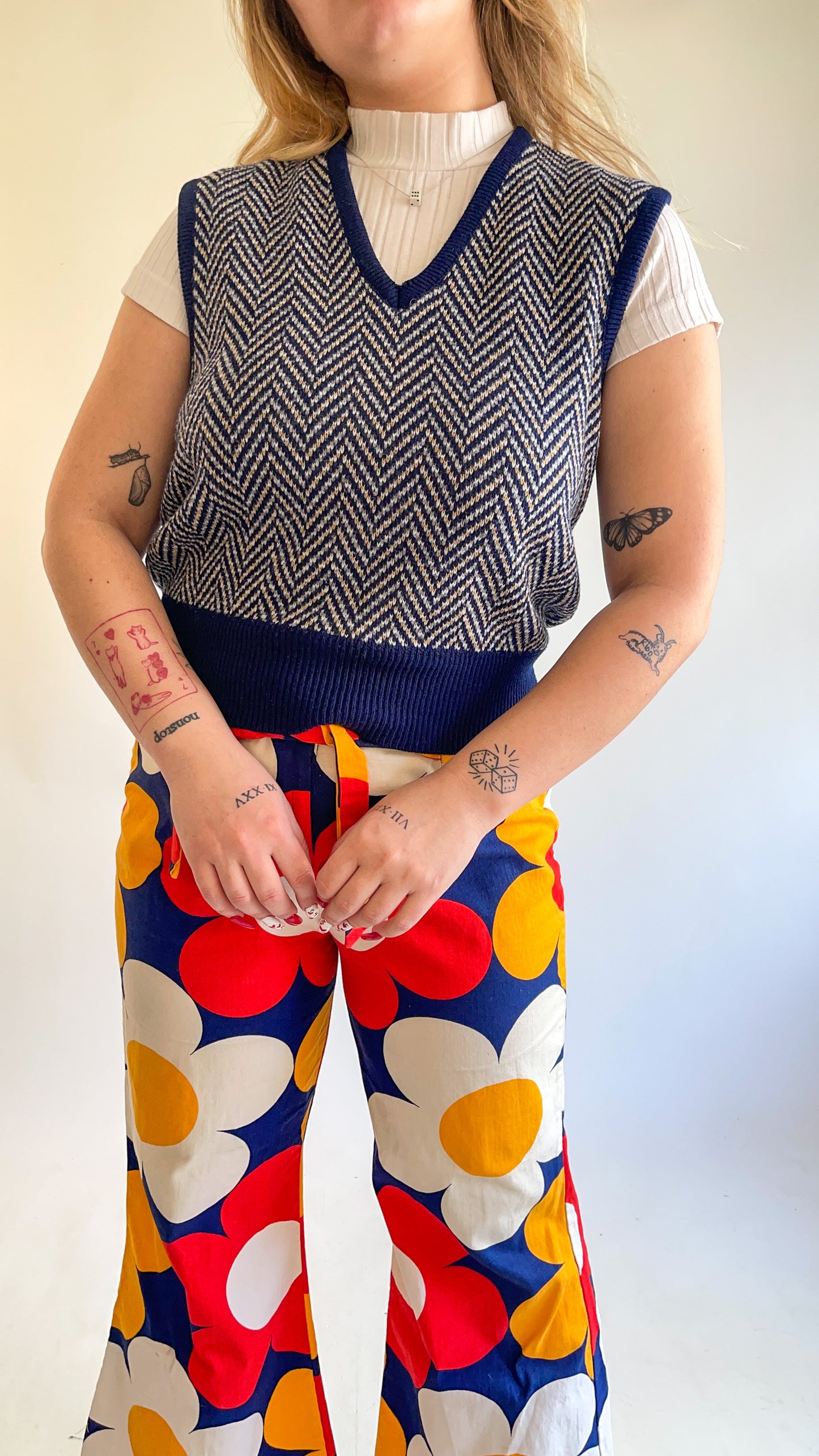 70s Navy Blue Herringbone Sweater Vest (M)