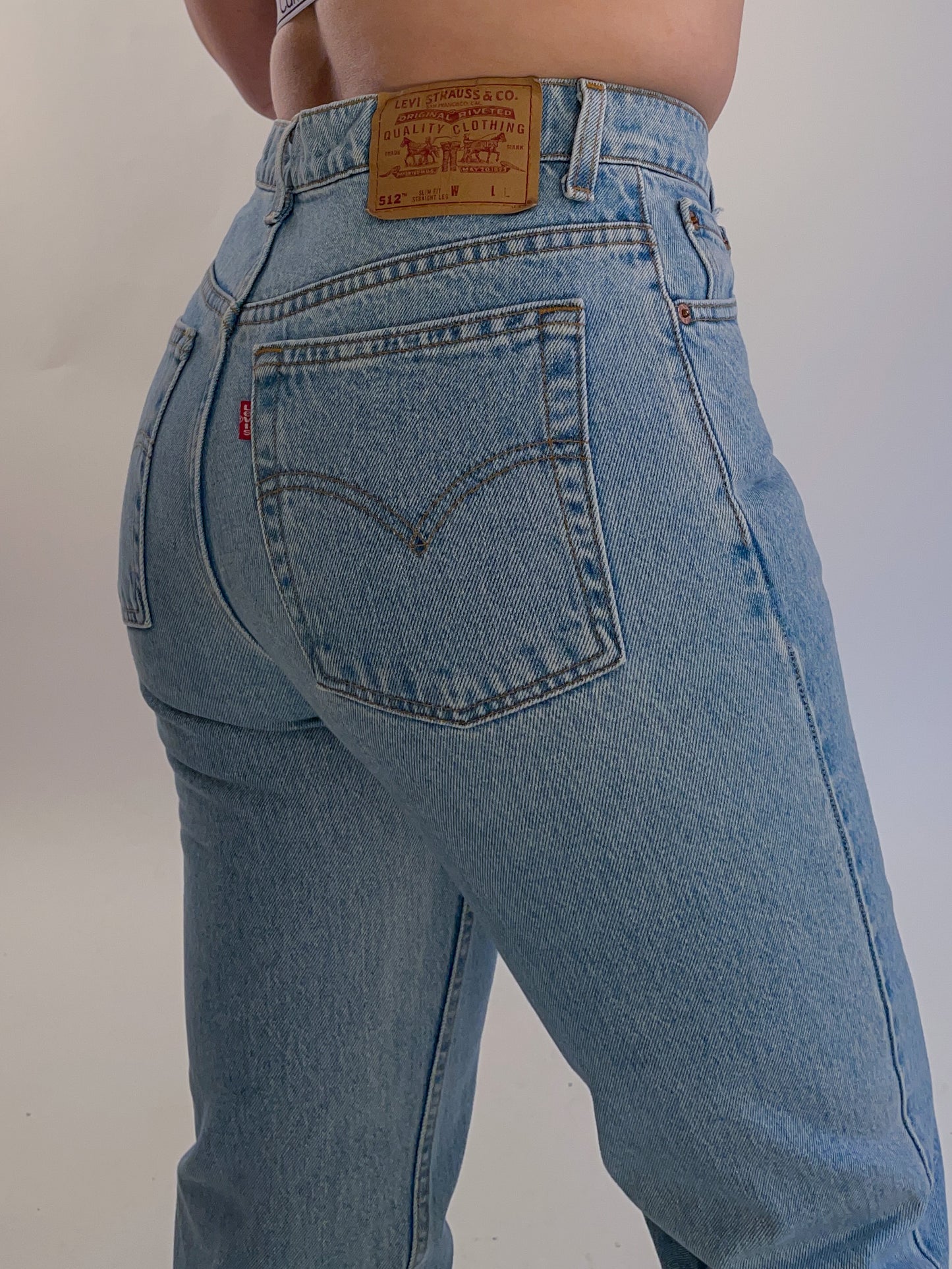 90s Light Wash Levi's 512 Jeans (W29”)