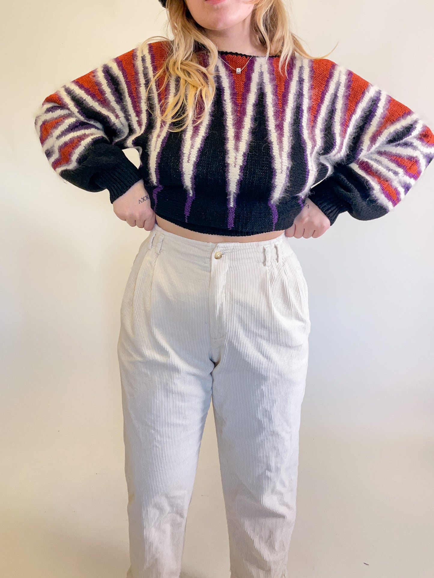 W29” 90s Cream Corduroy High Waist Trousers