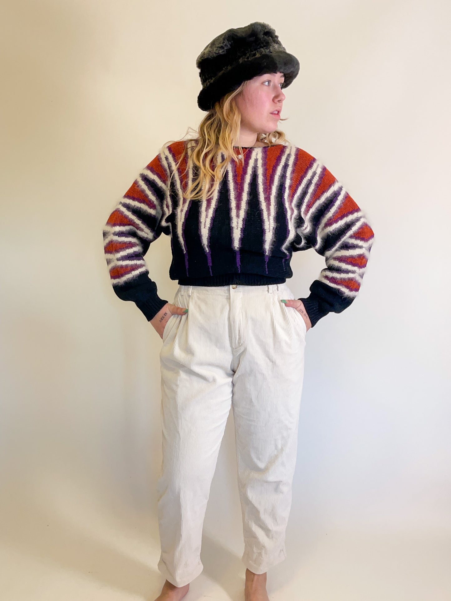W29” 90s Cream Corduroy High Waist Trousers
