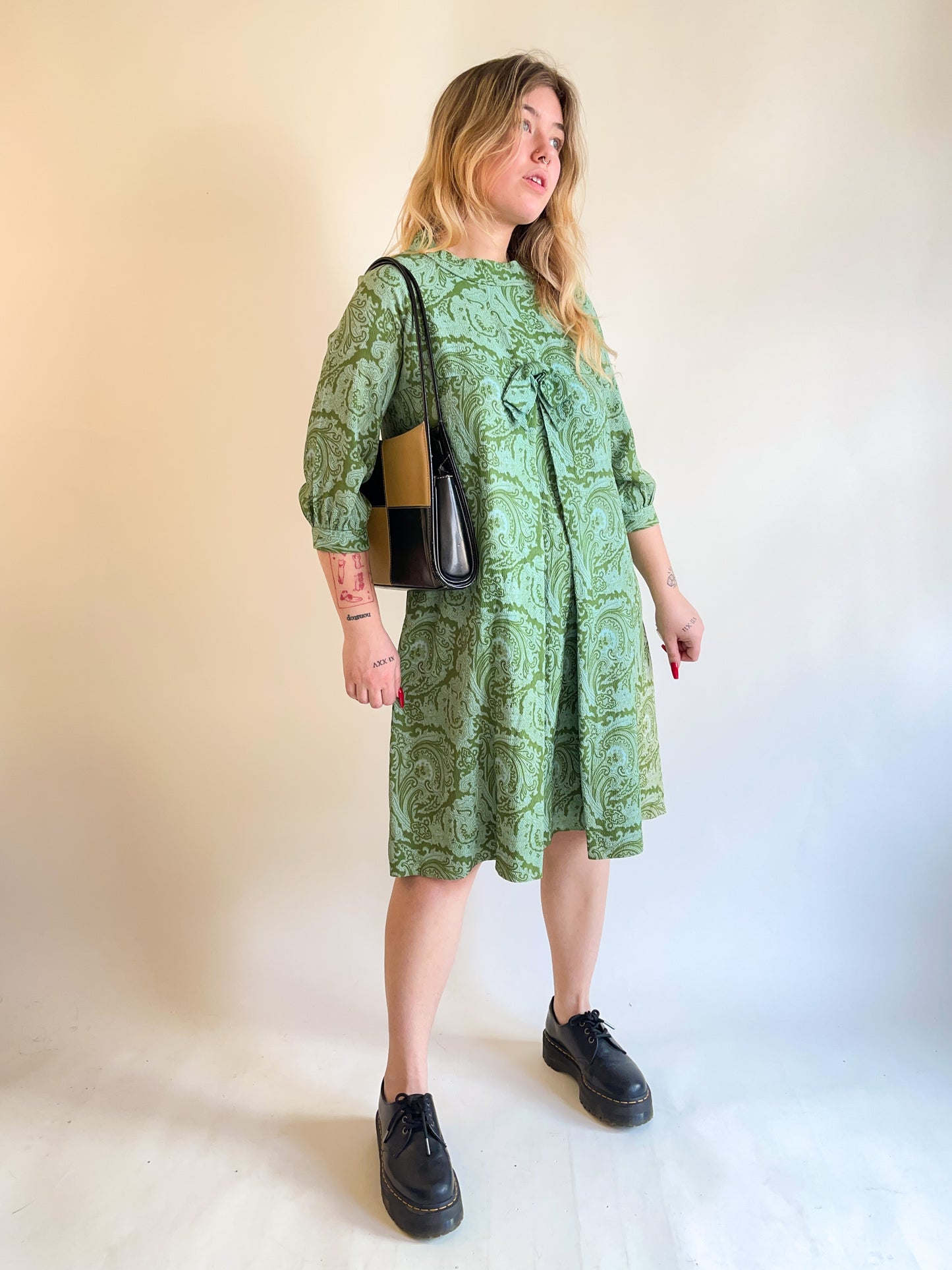 60s Green Paisley Pleated Day Dress (M/L)