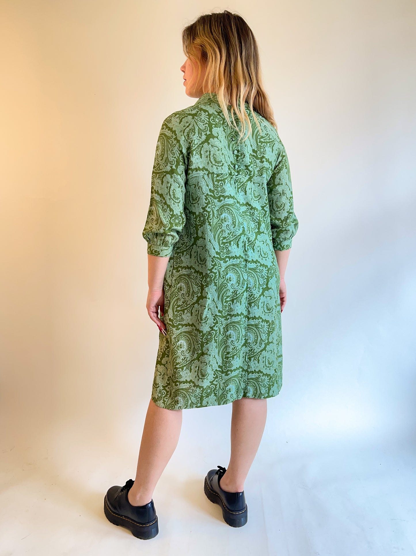 60s Green Paisley Pleated Day Dress (M/L)