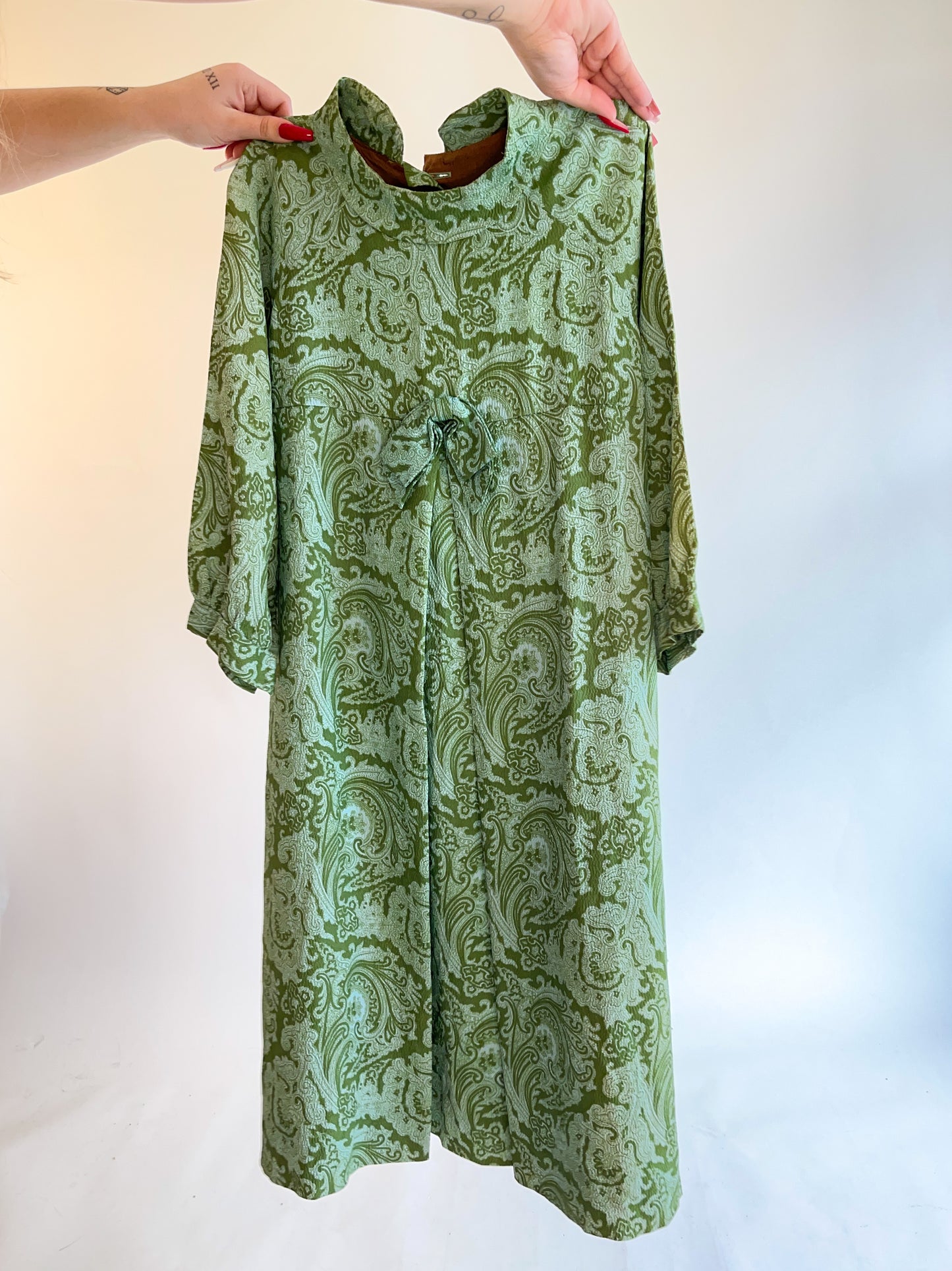 60s Green Paisley Pleated Day Dress (M/L)