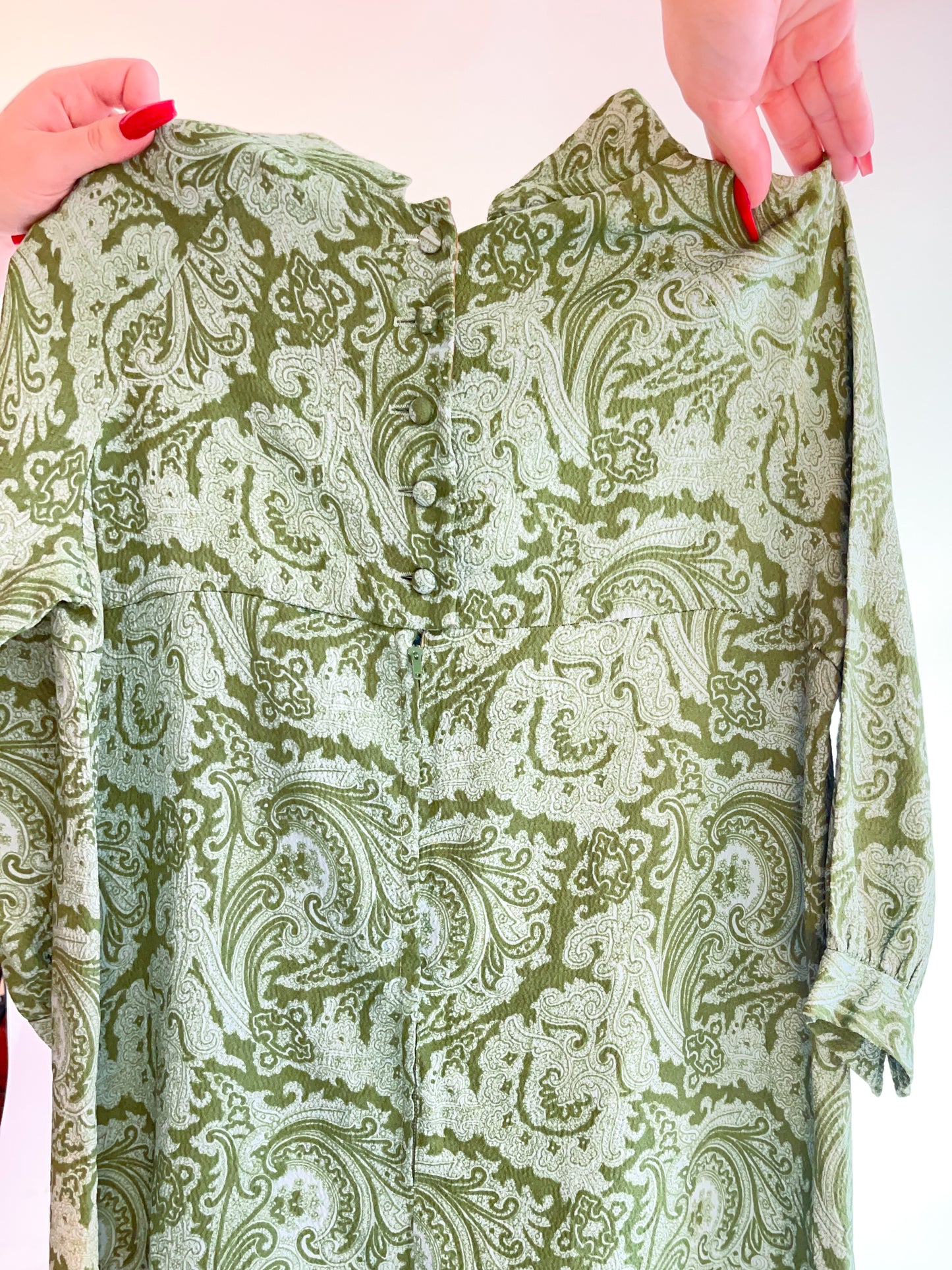 60s Green Paisley Pleated Day Dress (M/L)