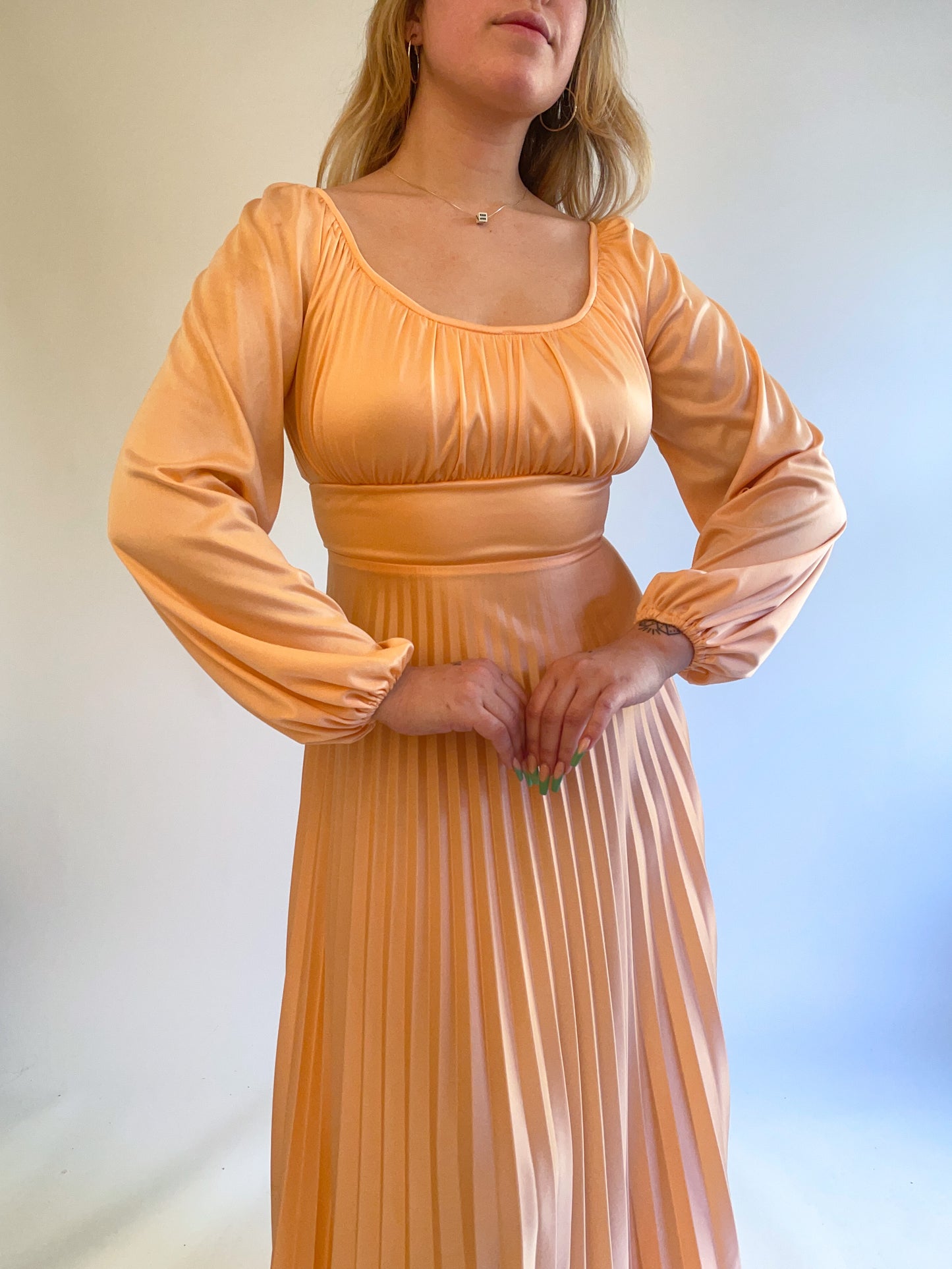 70s Peach Balloon Sleeve Pleated Gown