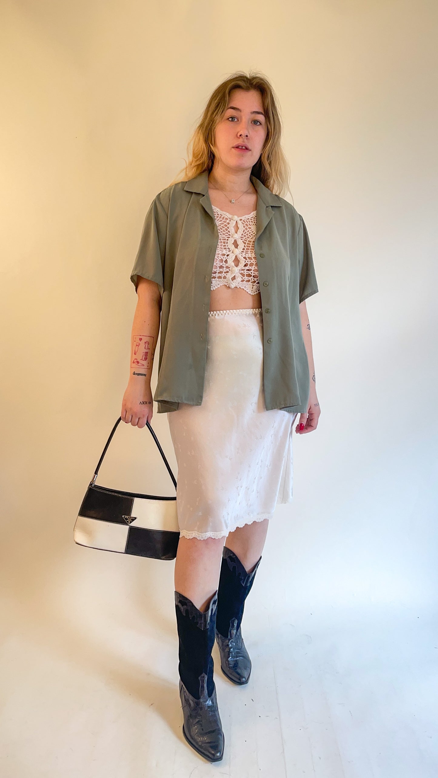 90s Sage Green Short Sleeve Button Up (XL)