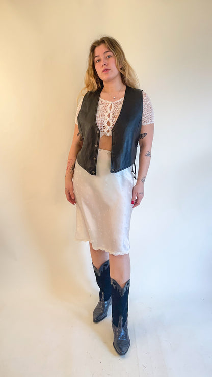 90s Vegan Leather Vest w/ Lace Up Sides (L)