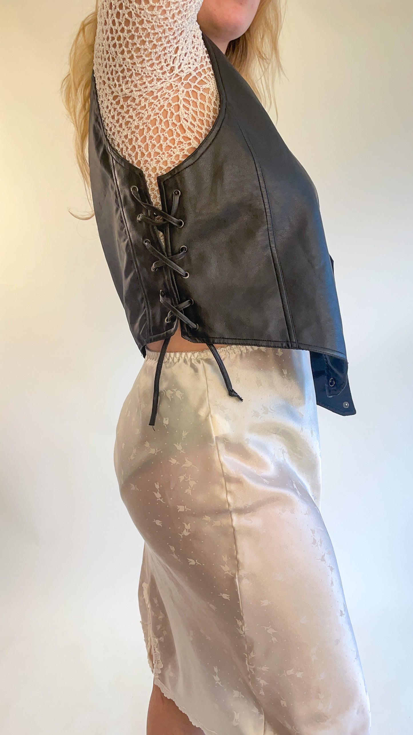 90s Vegan Leather Vest w/ Lace Up Sides (L)