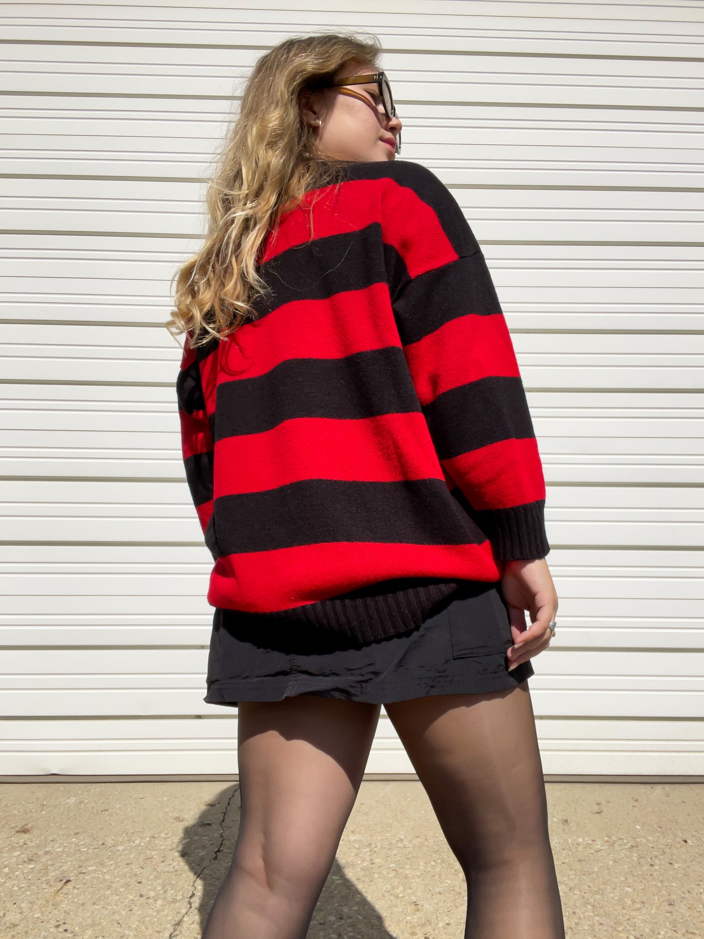 80s Black & Red Striped Knit Sweater (XL)