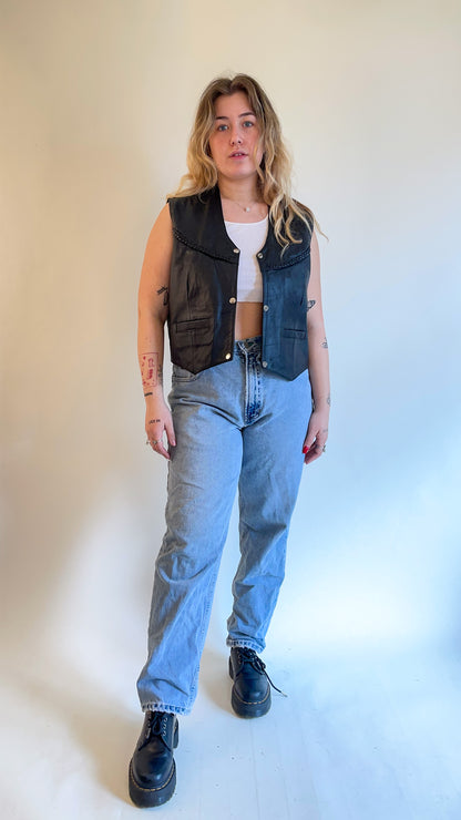 80s Black Leather Vest w/ Braided Detail (XL)