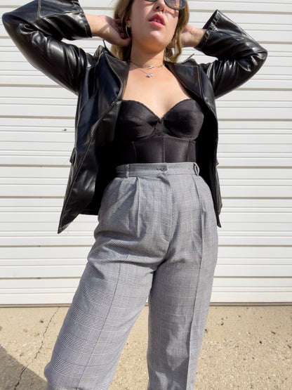 90s Faux Leather Blazer w/ Contrast Stitching (M)