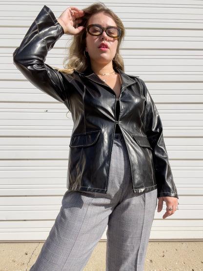 90s Faux Leather Blazer w/ Contrast Stitching (M)