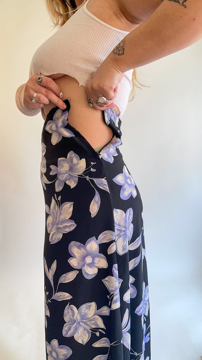 90s Black & Blue Floral Maxi Skirt (W26")