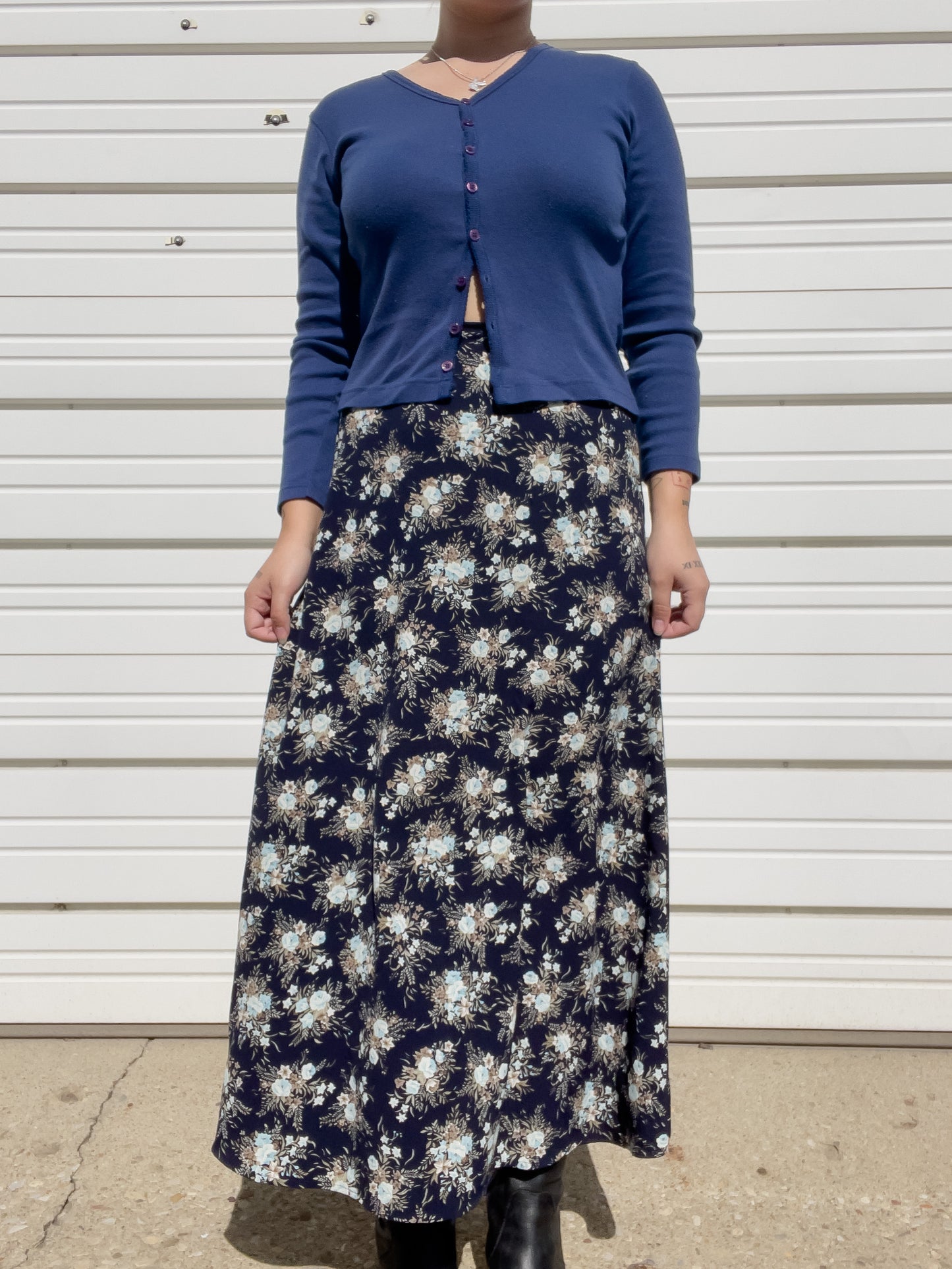 90s Navy Blue Floral Maxi Skirt (S/M)