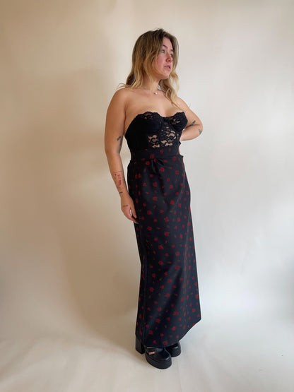 W26" 70s Maxi Skirt w/ Velveteen Roses