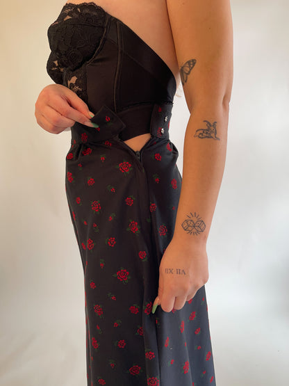 W26" 70s Maxi Skirt w/ Velveteen Roses