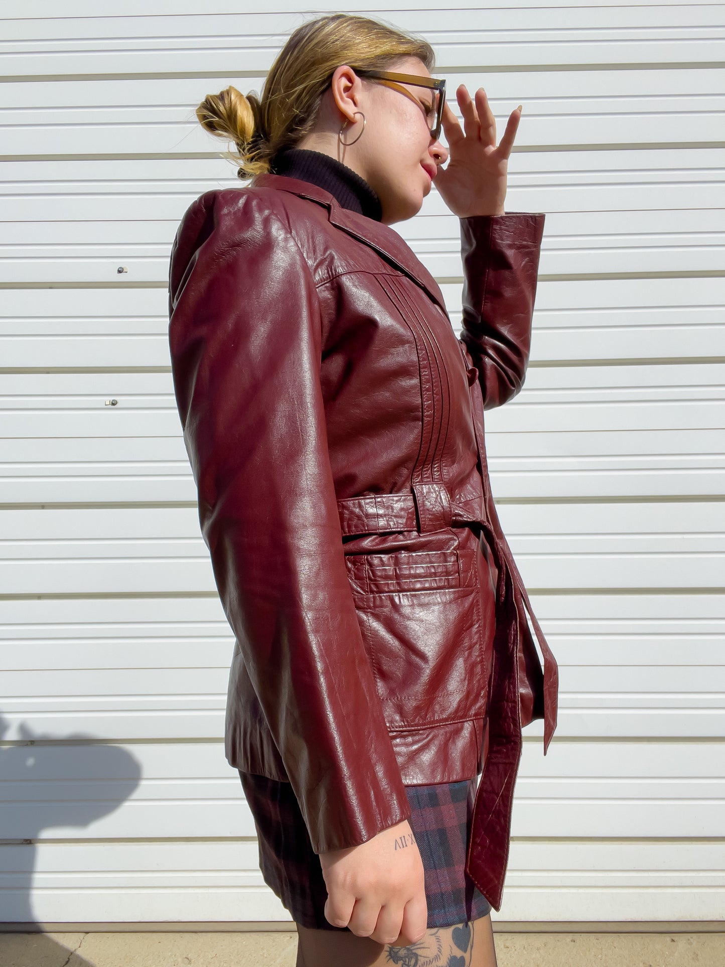 70s Oxblood Genuine Leather Belted Blazer w/ Removable Faux Fur Lining (S/M)