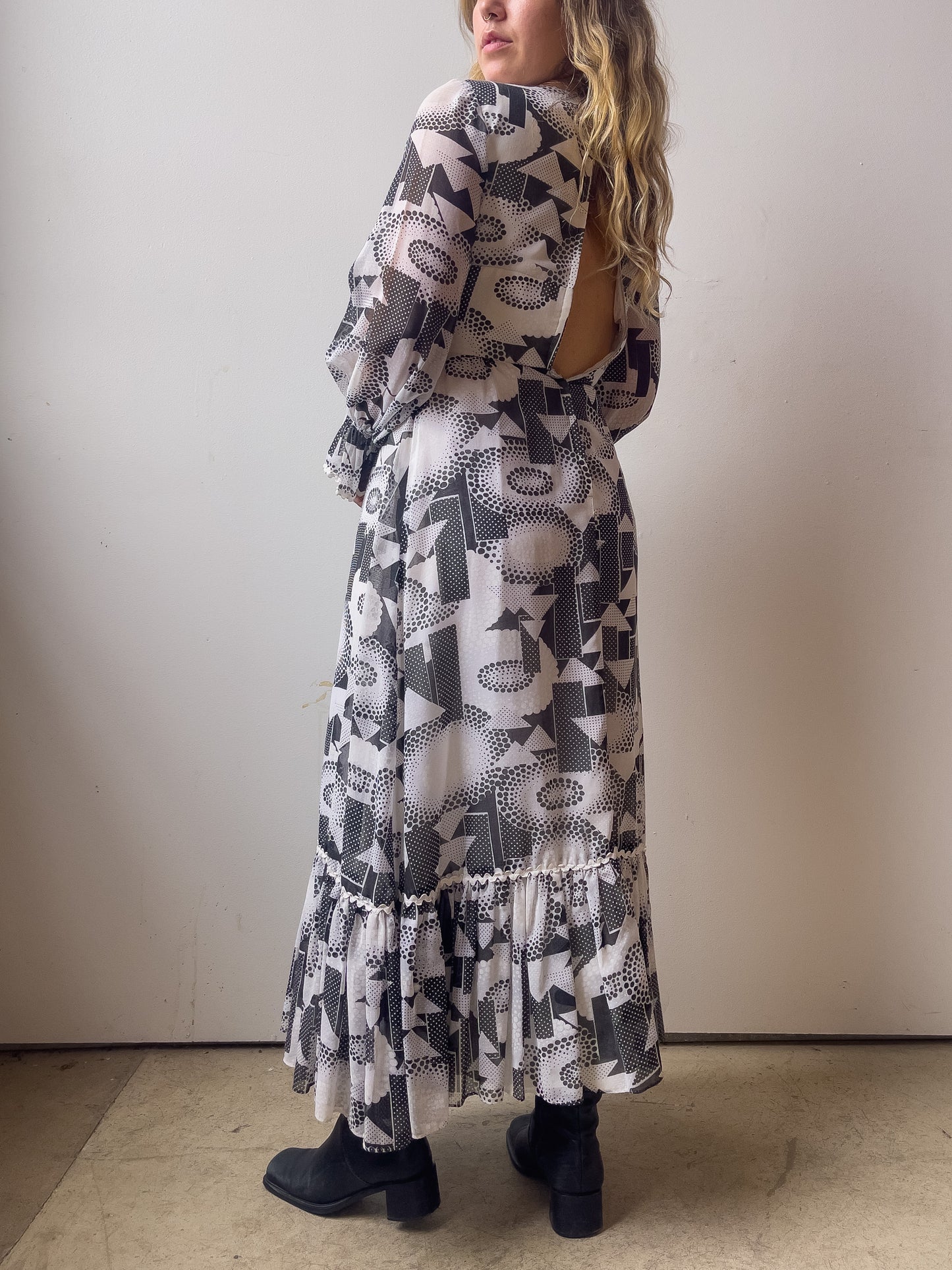 60s Op Art Patterned Puff Sleeve Maxi Dress (S)