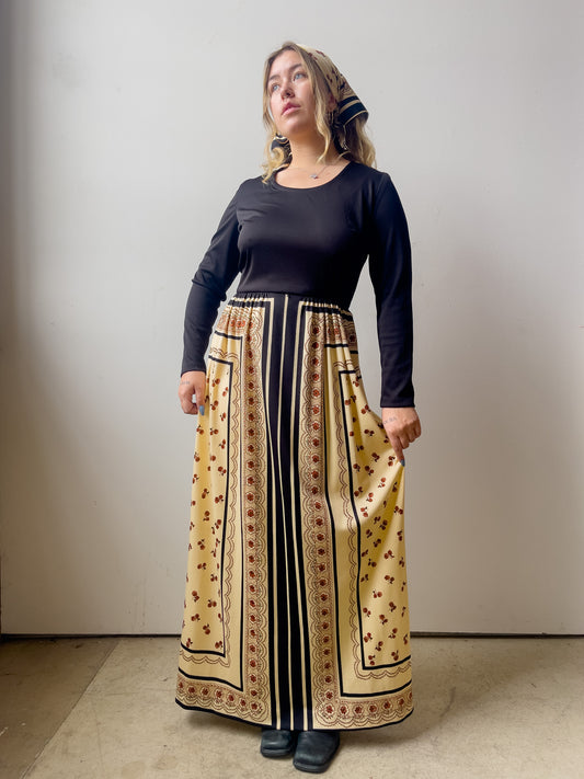 70s Long Sleeve Maxi Dress w/ Matching Scarf (L)