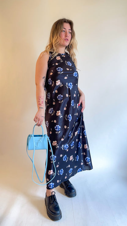 90s Silky Floral Print Maxi Dress (M)