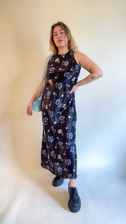 90s Silky Floral Print Maxi Dress (M)