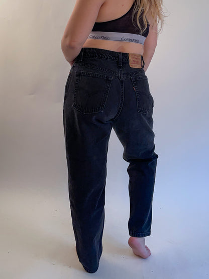 90s Black Levi's 551 Jeans (W32”)