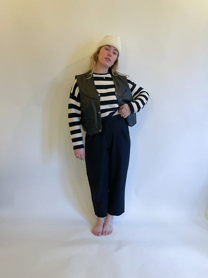 M 80s Cropped Black & White Knit Sweater