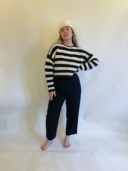 M 80s Cropped Black & White Knit Sweater