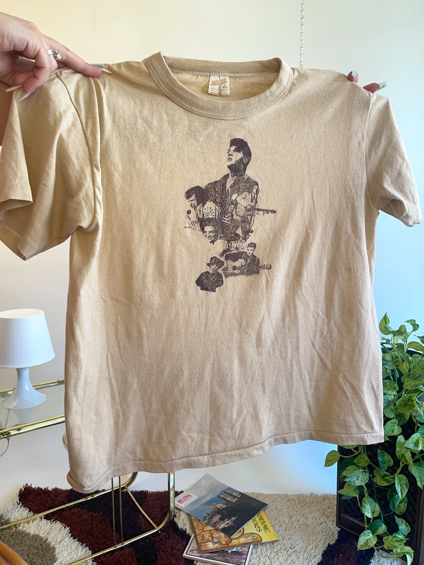 70s Tan Elvis Graphic T-Shirt
