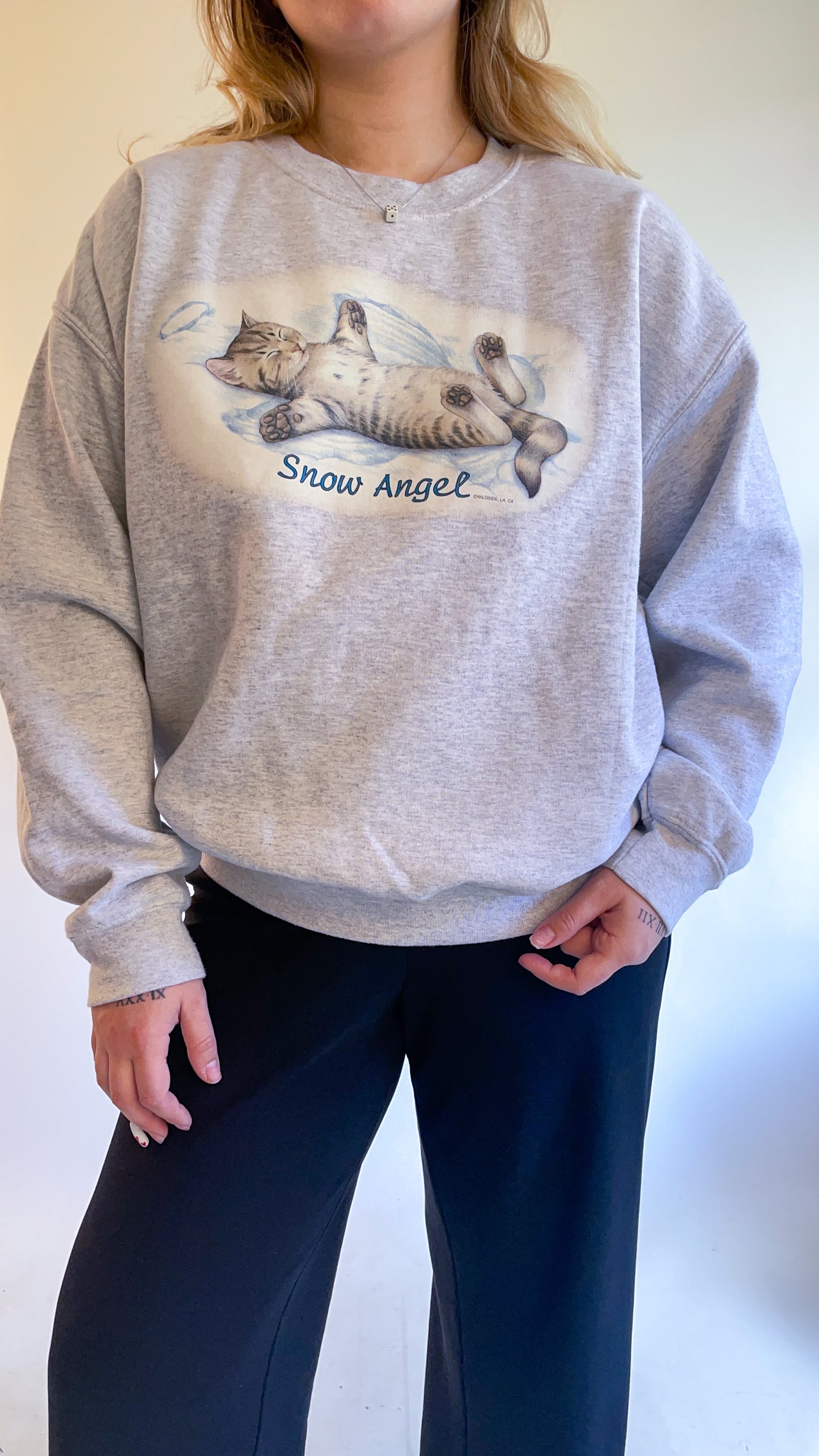 Snow Angel Cat Sweatshirt (L)