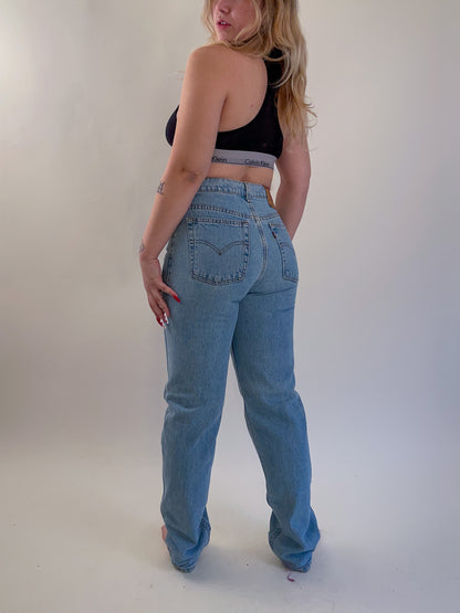 90s Light Wash Levi's 512 Jeans (W29”)