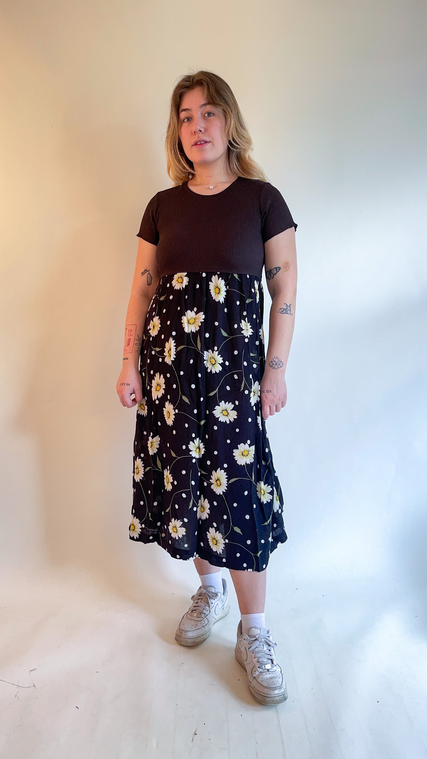 90s Daisy Print Midi Dress (M)