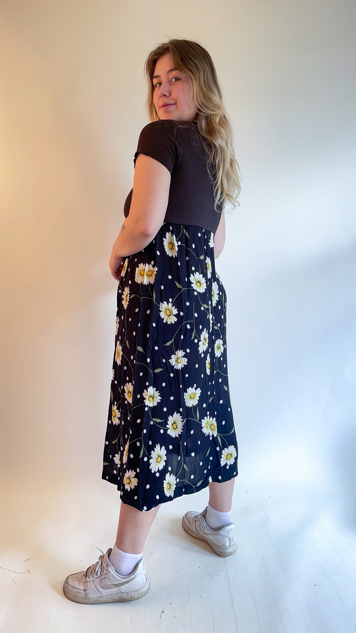 90s Daisy Print Midi Dress (M)