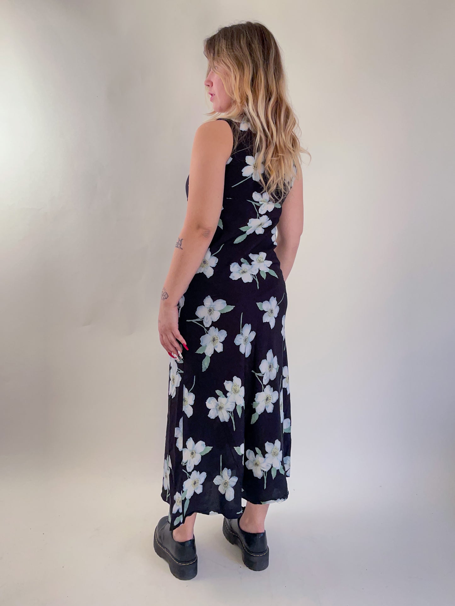 90s Floral Maxi Dress (M)