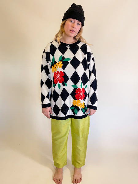 XL/2XL 80s Checkered Sweater w/ Floral Accents